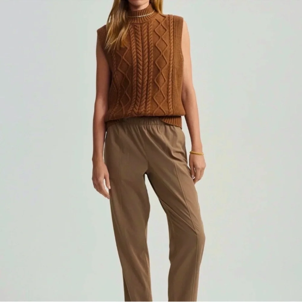 Varley Joilette Roll Neck Vest 💕💕 - Picture 5 of 6